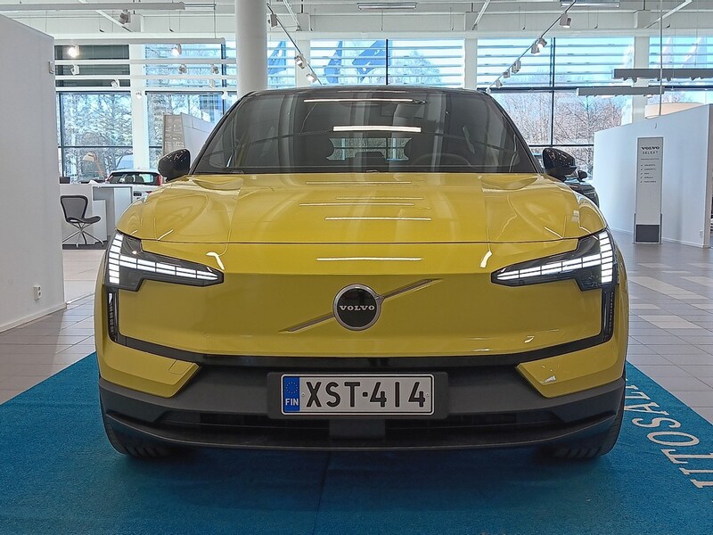 Volvo EX30 vaihtoauto