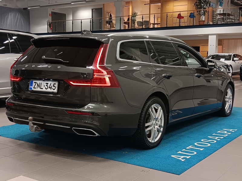 Volvo V60 vaihtoauto
