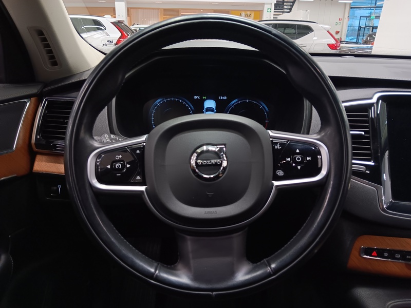 Volvo XC90 vaihtoauto