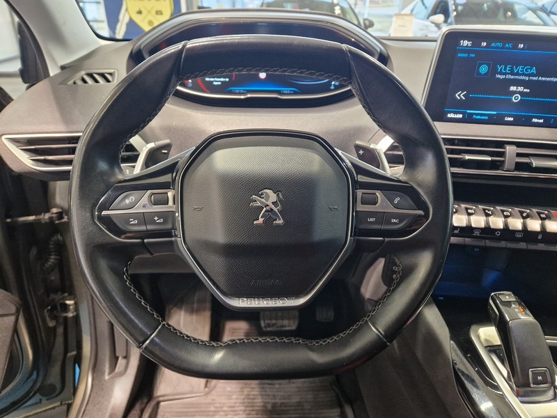 Peugeot 5008 vaihtoauto