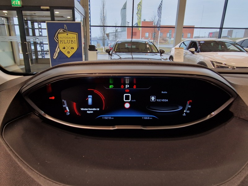 Peugeot 5008 vaihtoauto