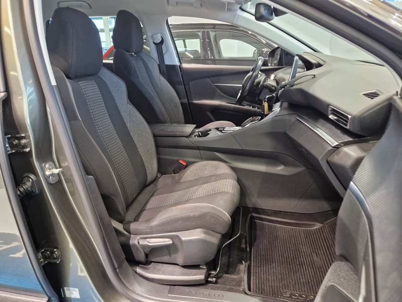 Peugeot 5008 vaihtoauto