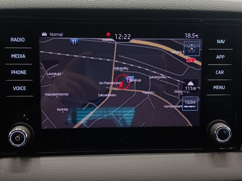 Skoda Karoq vaihtoauto