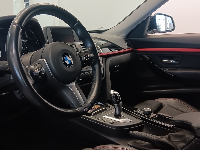 BMW 320 vaihtoauto