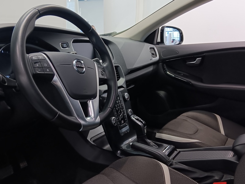 Volvo V40 vaihtoauto