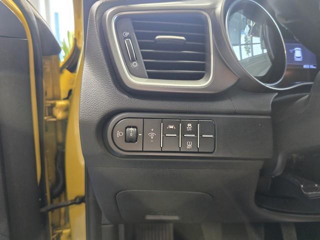 Kia XCeed vaihtoauto