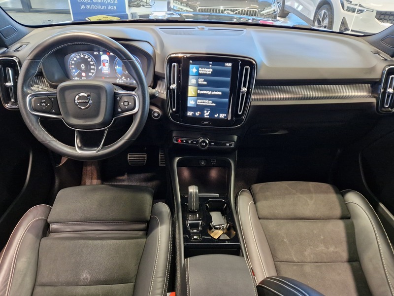 Volvo XC40 vaihtoauto