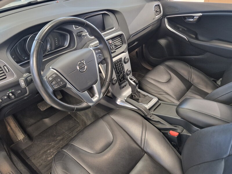 Volvo V40 vaihtoauto