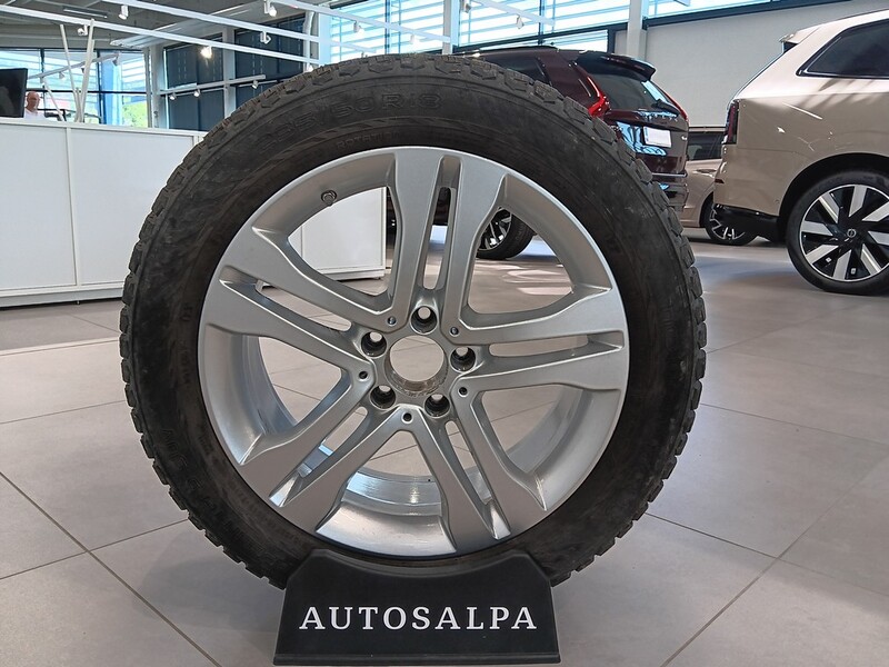 Mercedes-Benz GLA vaihtoauto