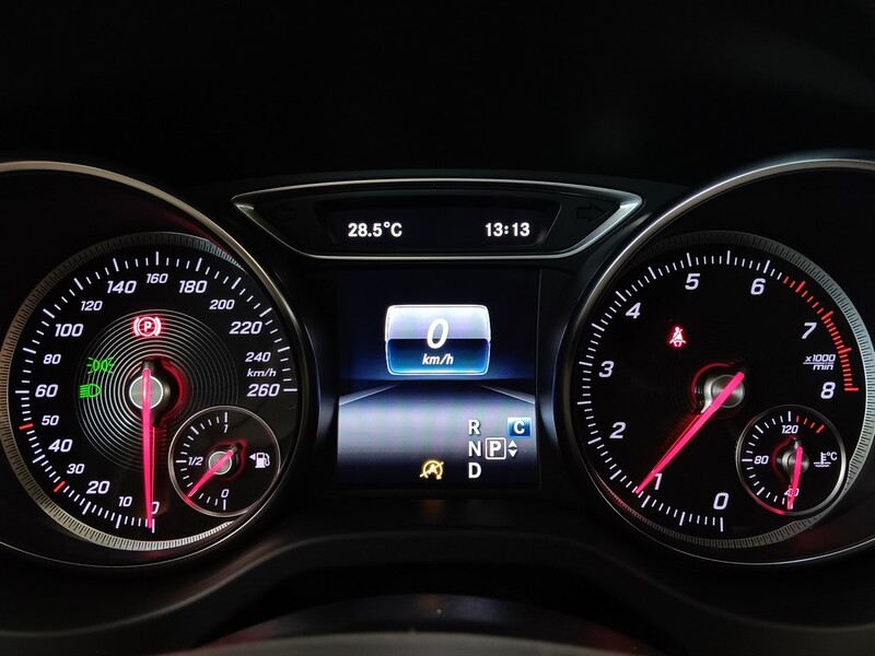 Mercedes-Benz GLA vaihtoauto