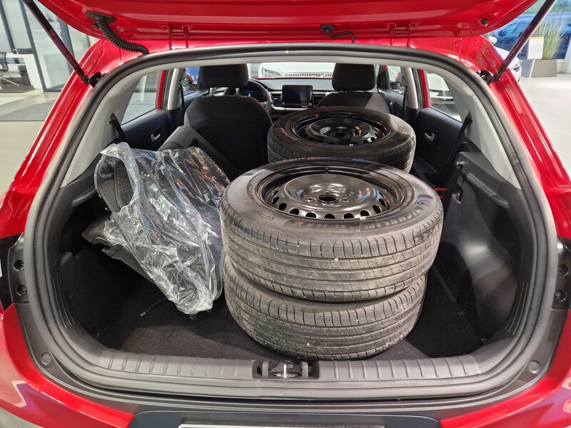 Kia Stonic vaihtoauto