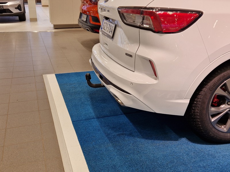 Ford Kuga vaihtoauto