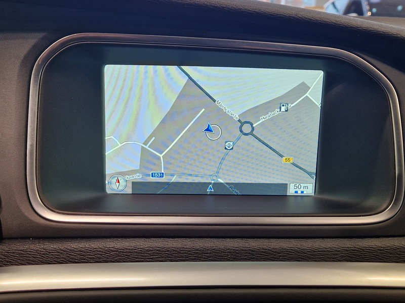 Volvo V40 Cross Country vaihtoauto