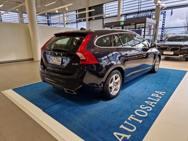 Volvo V60 vaihtoauto
