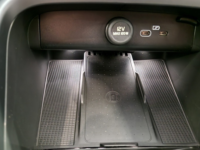 Volvo EC40 vaihtoauto