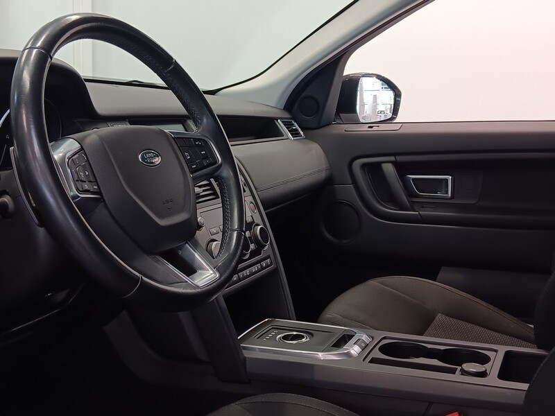 Land Rover Discovery Sport vaihtoauto