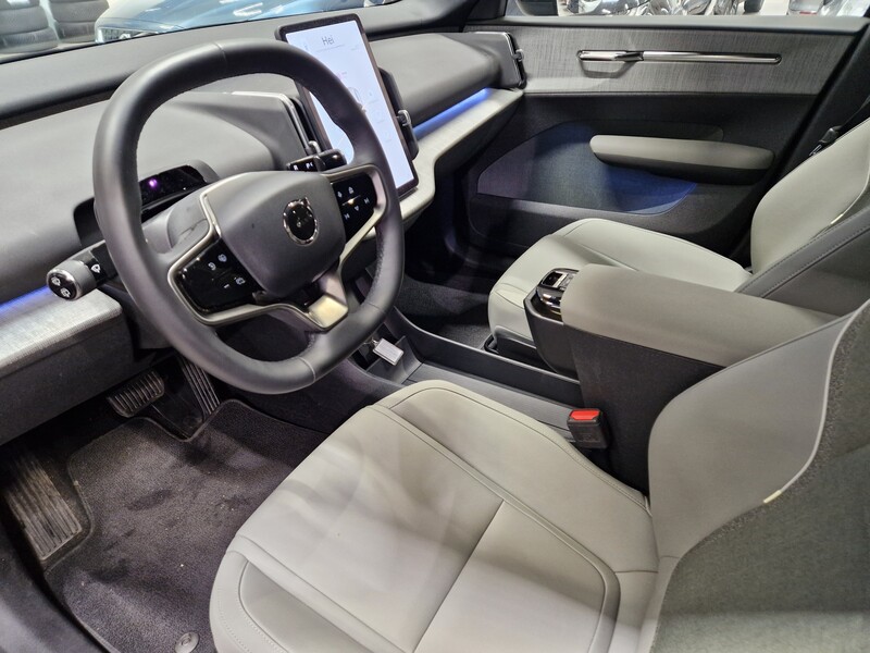 Volvo EX30 vaihtoauto