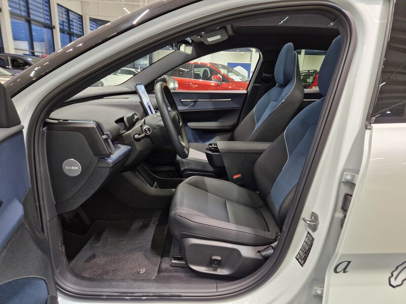 Volvo EX30 vaihtoauto