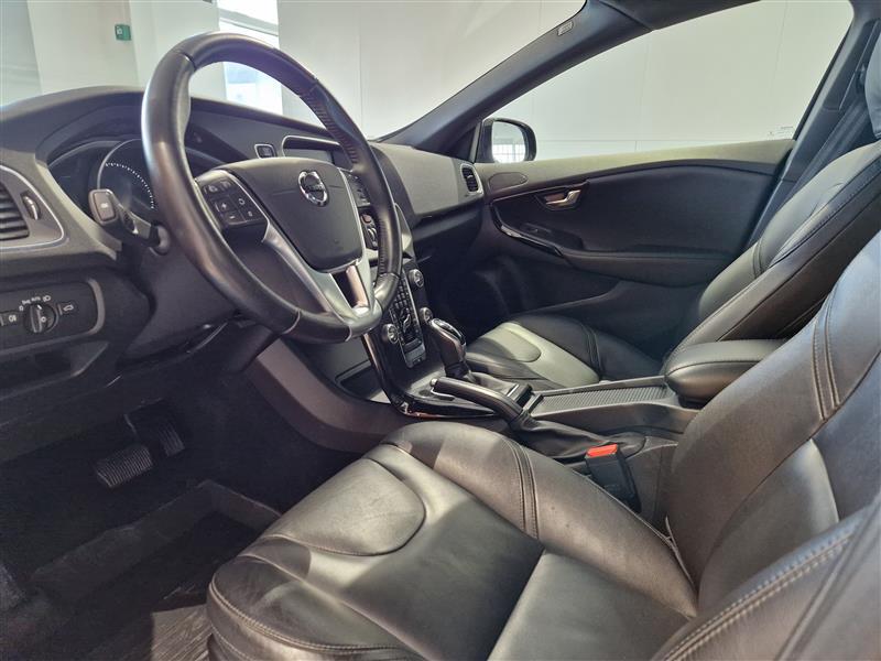 Volvo V40 vaihtoauto