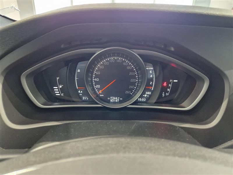 Volvo V40 vaihtoauto