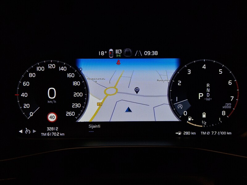 Volvo XC40 vaihtoauto