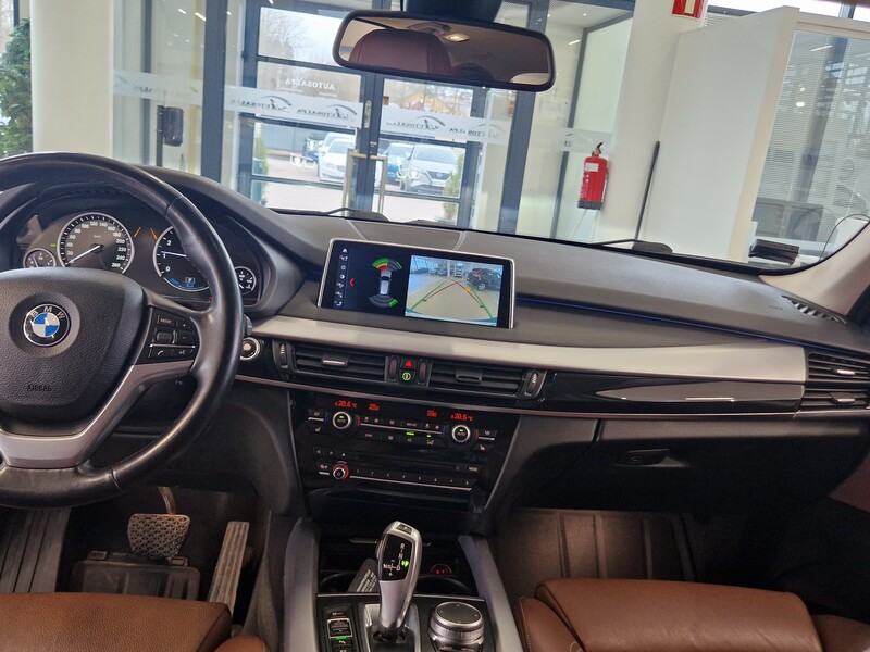 BMW X5 vaihtoauto