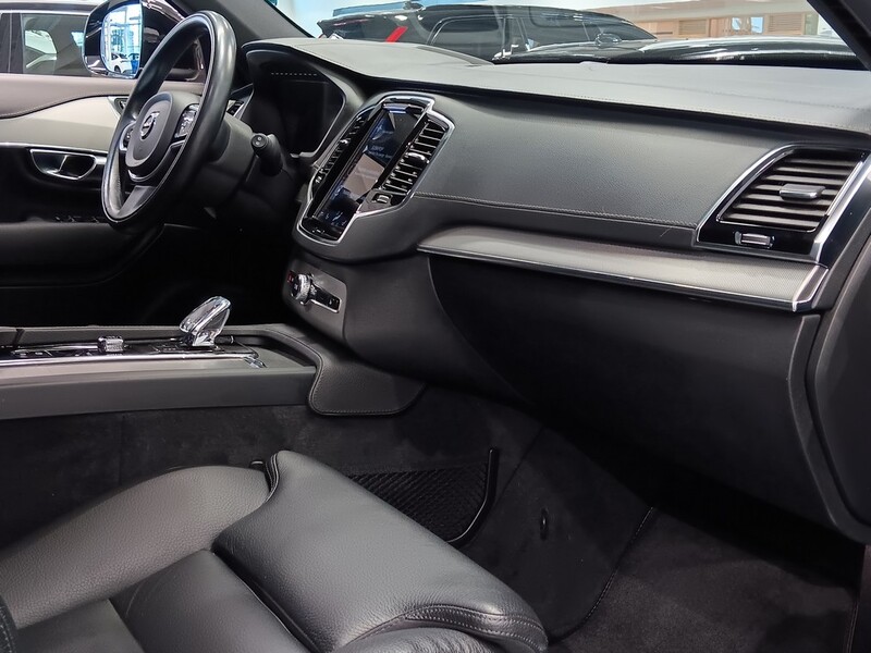 Volvo XC90 vaihtoauto