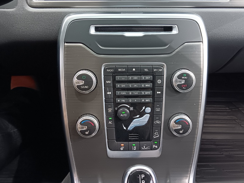 Volvo XC70 vaihtoauto