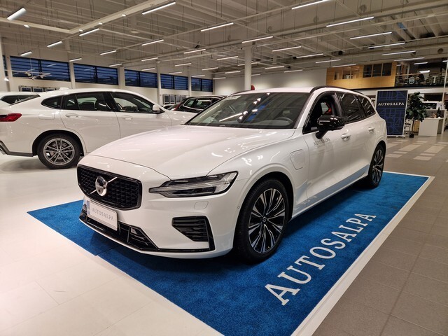 Volvo V60 vaihtoauto