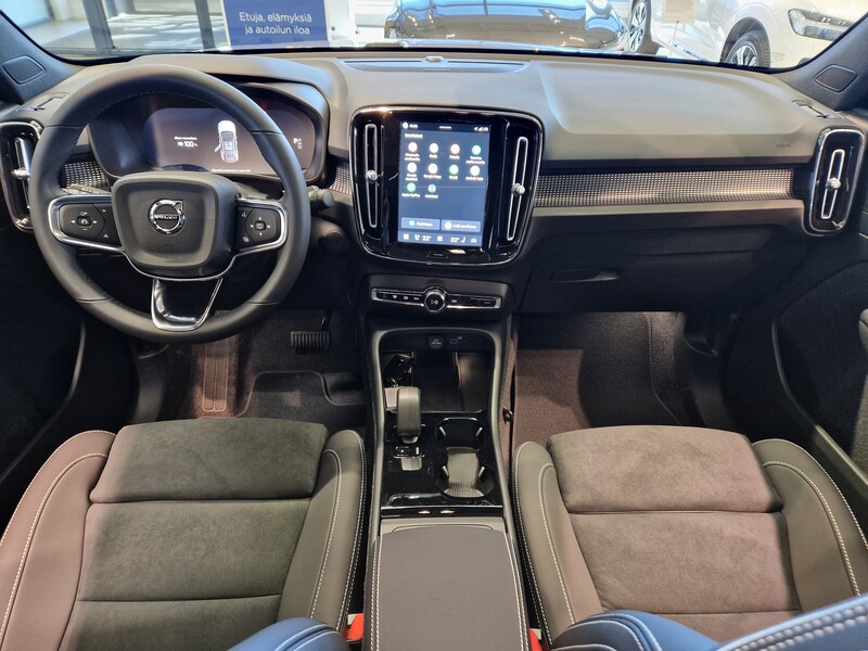 Volvo EC40 vaihtoauto
