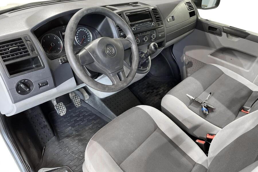 Volkswagen Transporter vaihtoauto