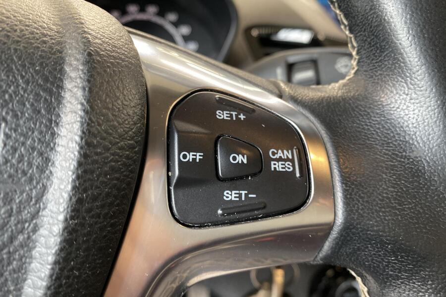 Ford Fiesta vaihtoauto
