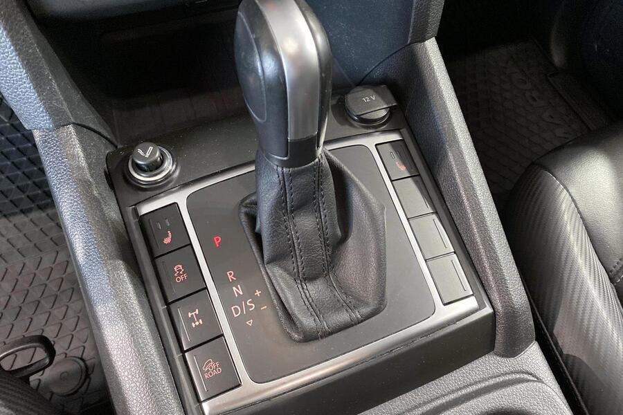 Volkswagen Amarok vaihtoauto