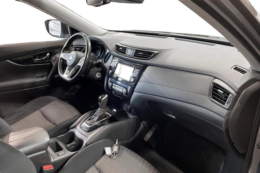 Nissan X-Trail vaihtoauto