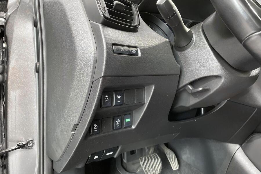 Nissan X-Trail vaihtoauto