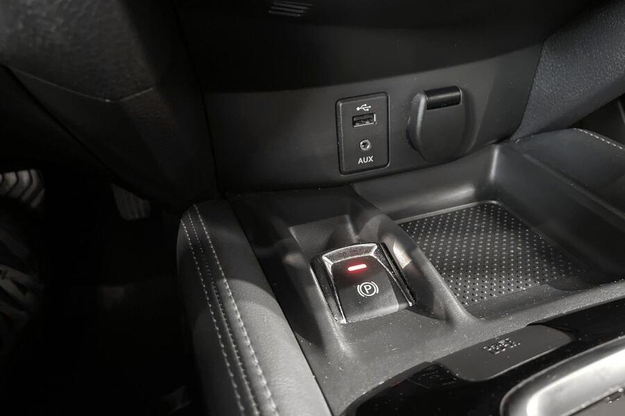 Nissan X-Trail vaihtoauto