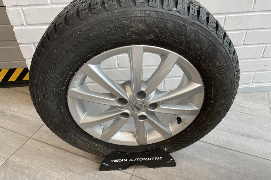 Nissan X-Trail vaihtoauto