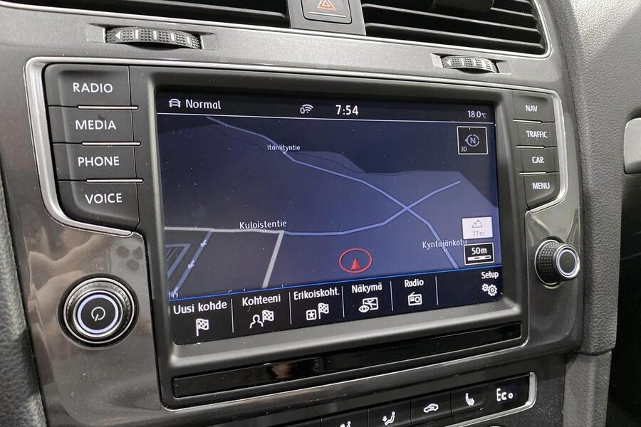 Volkswagen Golf vaihtoauto