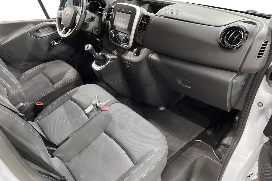 Nissan NV300 vaihtoauto