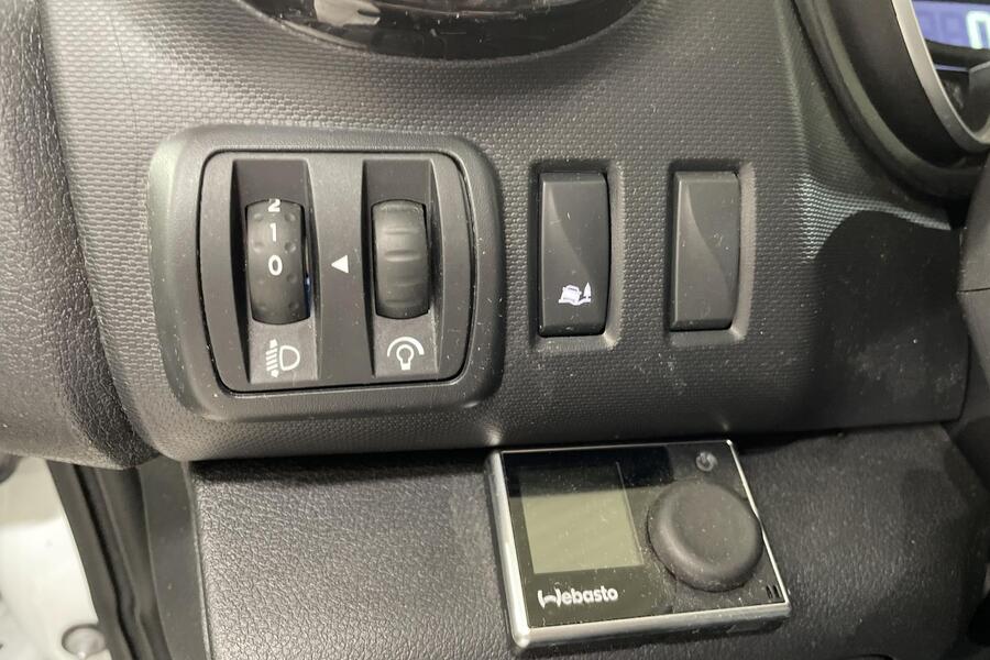 Nissan NV300 vaihtoauto