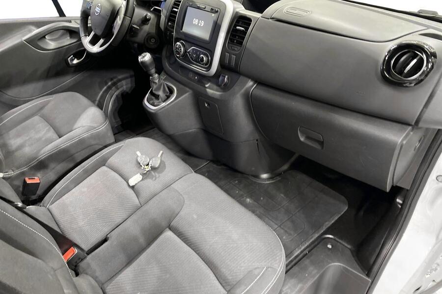 Nissan NV300 vaihtoauto