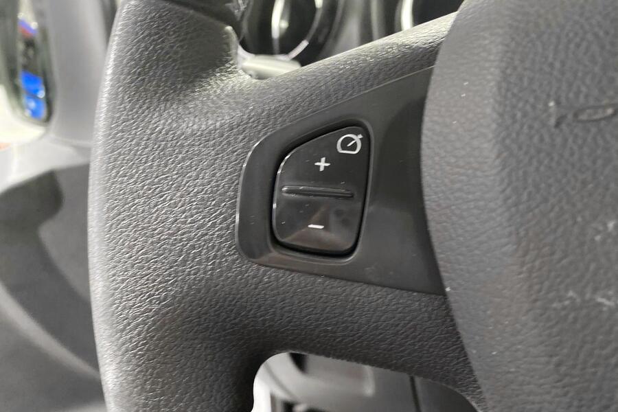 Nissan NV300 vaihtoauto