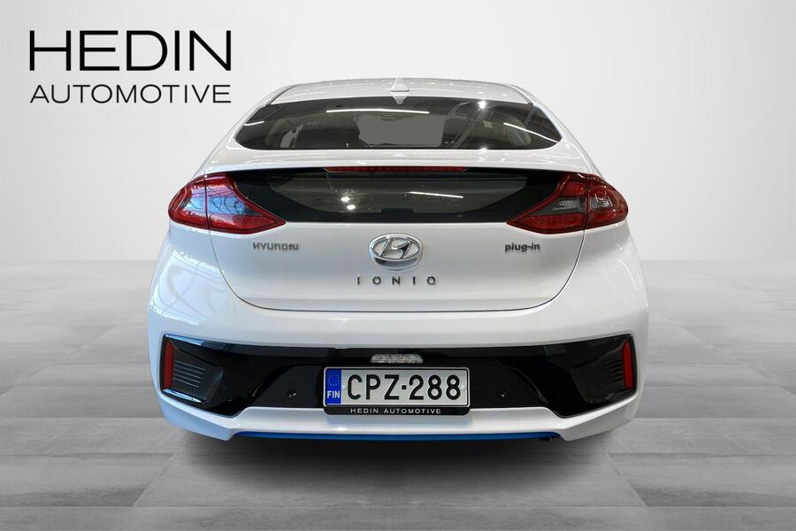 Hyundai IONIQ hybrid vaihtoauto