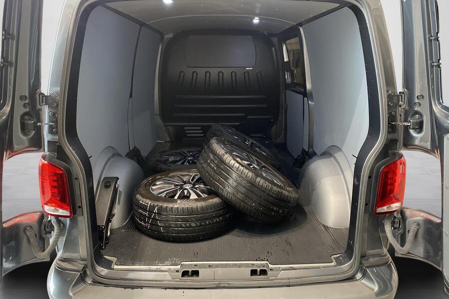 Volkswagen Transporter vaihtoauto