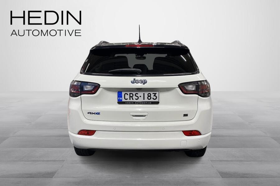 Jeep Compass vaihtoauto