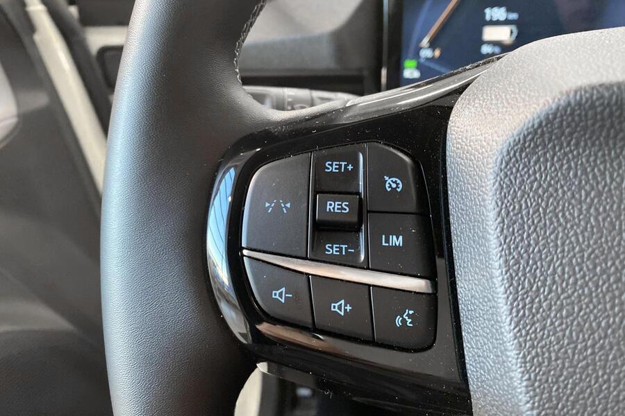 Ford Puma Gen-E vaihtoauto