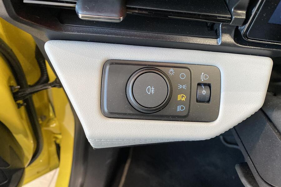 Ford Puma Gen-E vaihtoauto