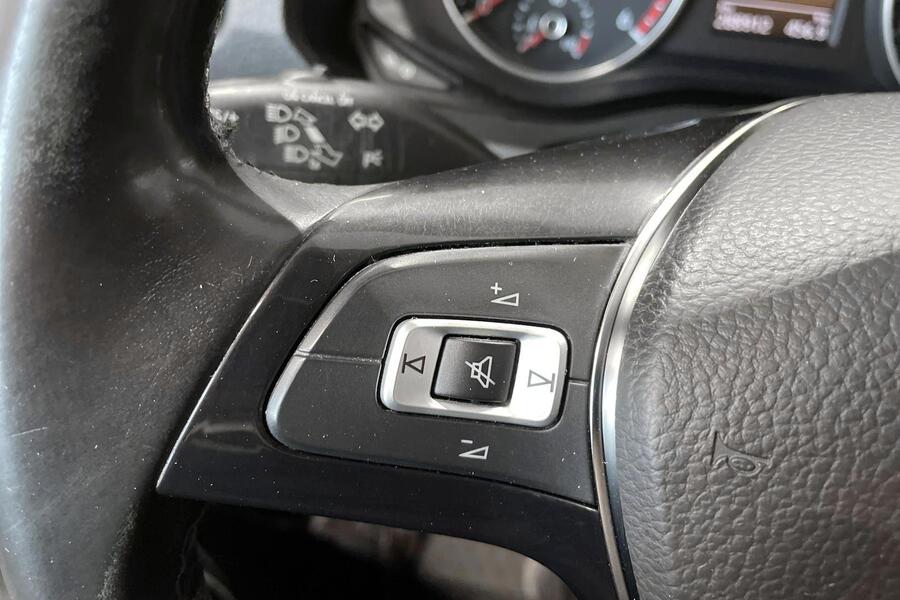 Volkswagen Amarok vaihtoauto