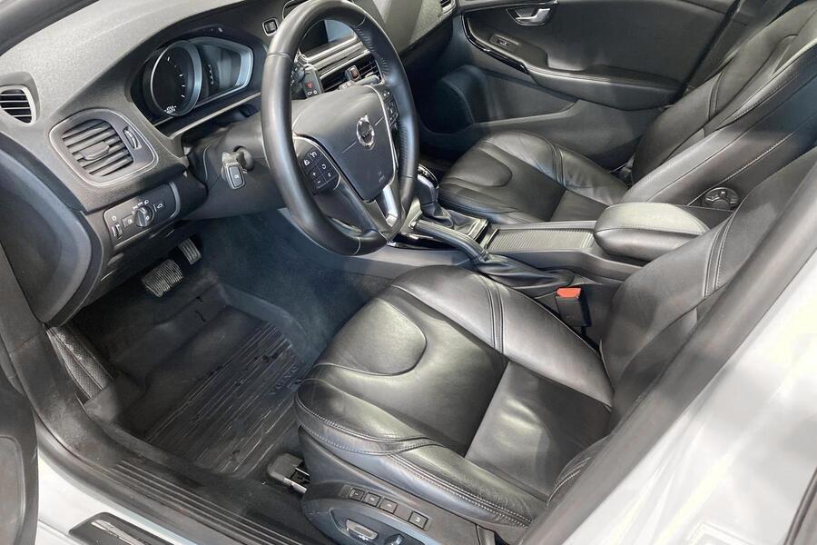 Volvo V40 vaihtoauto