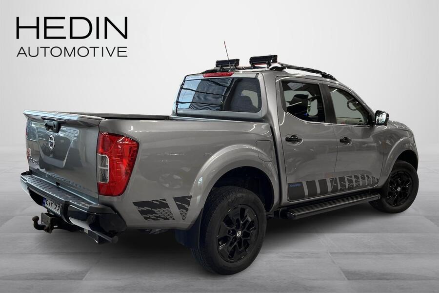 Nissan Navara vaihtoauto